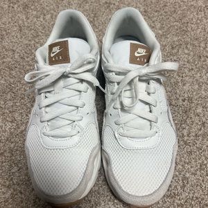 Nike Women’s Air Max SC - size 8.5